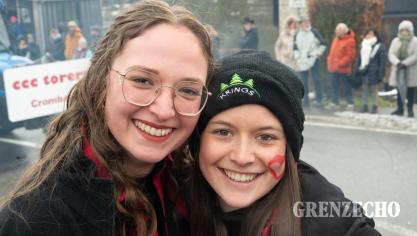 <p>Rosenmontagszug in Oudler [Teil 1]</p>
