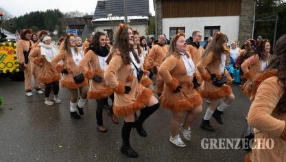 <p>Rosenmontagszug in Oudler [Teil 1]</p>
