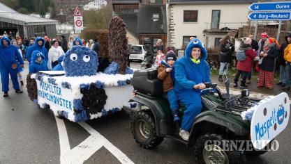<p>Rosenmontagszug in Oudler [Teil 1]</p>
