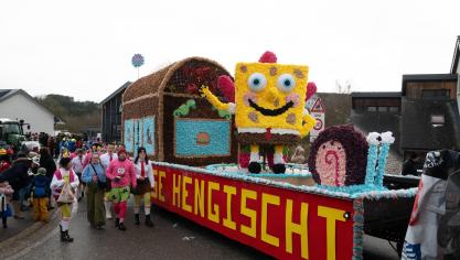 <p>Rosenmontagszug in Oudler [Teil 2]</p>
