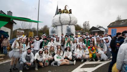 <p>Rosenmontagszug in Oudler [Teil 2]</p>
