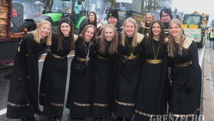 <p>Rosenmontagszug in Büllingen</p>
