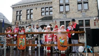 <p>Rosenmontagszug in Büllingen</p>
