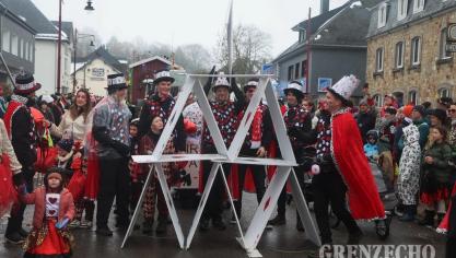 <p>Rosenmontagszug in Büllingen</p>
