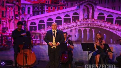 <p>Serge Bosch beim Benefizkonzert in Eupen</p>
