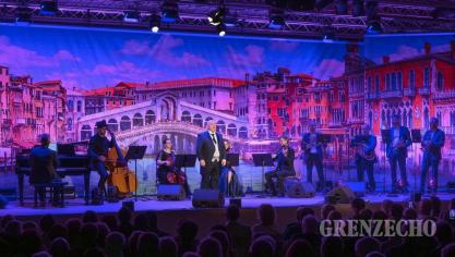 <p>Serge Bosch beim Benefizkonzert in Eupen</p>
