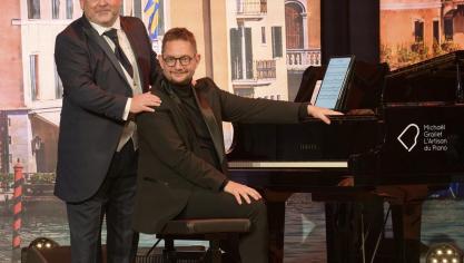 <p>Serge Bosch beim Benefizkonzert in Eupen</p>
