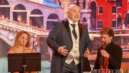 <p>Serge Bosch beim Benefizkonzert in Eupen</p>
