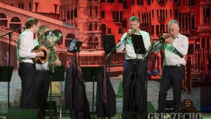 <p>Serge Bosch beim Benefizkonzert in Eupen</p>

