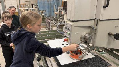 <p>Platz den Kindern</p>
