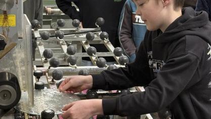 <p>Platz den Kindern</p>
