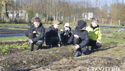 <p>Platz den Kindern</p>
