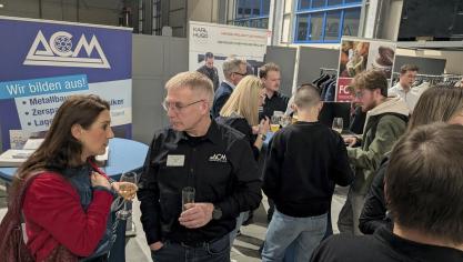 <p>Netzwerkempfang der Studenten-Rallye 2026</p>
