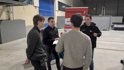 <p>Netzwerkempfang der Studenten-Rallye 2026</p>
