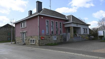 <p>Im Finanzdienst und im Serverraum des Gemeindehauses in Thommen wird eine Klimaanlage eingebaut, um den mitunter extrem hohen Sommertemperaturen entgegenzuwirken.</p>