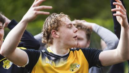 <p>RFC Raeren-Eynatten B steigt als Meister in die 3. Provinzklasse auf</p>
