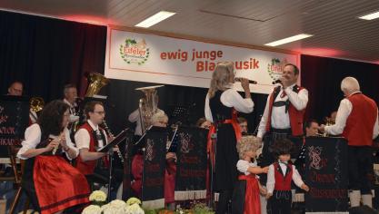 <p>Nach 53 Jahren möchten die Eifeler Musikanten nun eine „künstlerische Pause“ einlegen. Insofern wurde das vorerst letzte Konzert im Saal Herbrand zu einer emotionalen Angelegenheit.</p>