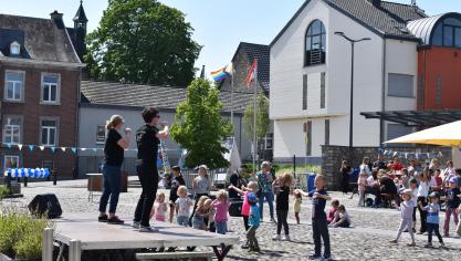 <p>Bei der Veranstaltung „Raeren Tanzt“ gab es den ganzen Nachmittag über ein buntes Programm.</p>