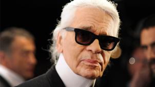 <p>Karl Lagerfeld war einer der einflussreichsten Modeschöpfer der Welt und selbst eine große Marke. Nun ist er mit 85 Jahren gestorben.</p>