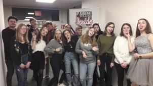 <p>Das Stück handelt von 14 Jugendlichen, die unterschiedlicher kaum sein könnten.</p>