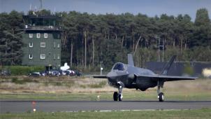 <p>Die Aktivisten wollten gegen die vermutlich in Klein-Brogel gelagerten US-amerikanischen Nuklearbomben protestieren.</p>