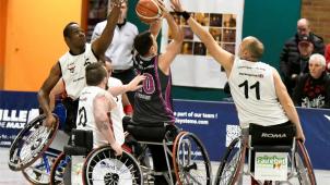 <p>Die Roller Bulls wollen in Wiesbaden den Sieg davontragen.</p>