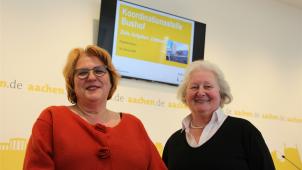 <p>Heidemarie Ernst (links), hier zusammen mit Bezirksbürgermeisterin Marianne Conradt, ist die Leiterin der „Koordinationsstelle für den Bereich Bushof“.</p>