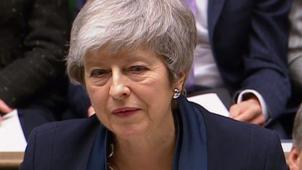 <p>Die Geduld der Parlamentarier mit Premierministerin May im Gezerre um den EU-Austritt scheint am Ende. Kann sie eine Revolte in ihrer Fraktion mit einem Zugeständnis noch einmal abwenden?</p>