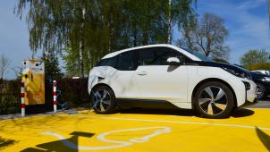 <p>In ihrem Richtlinienprogramm hat die Neue Bürgerallianz (NBA) u. a. festgehalten, noch mehr Ladestationen für Elektrofahrzeuge auf dem Gebiet der Gemeinde St.Vith einzurichten.</p>