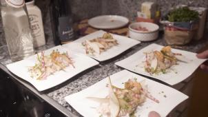 <p>Koch Alexander Braun hat am vergangenen Freitag GrenzEcho-Leser zu Hause bekocht.</p>