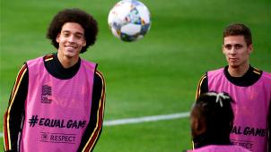 <p>Könnten bald gemeinsam für Dortmund spielen: Axel Witsel (l.) und Thorgan Hazard.</p>