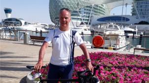 <p>Michael Langen im Hafen von Abu Dhabi.</p>