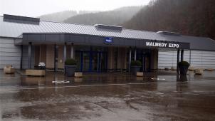 <p>Alternativ könnte der Rettungshubschrauber am Messegebäude Malmedy Expo landen.</p>