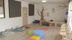 <p>In der neuen Kinderkrippe „Klengen Haas“ in Weiswampach können bis zu 40 Kleinkinder im Alter zwischen drei Monaten und vier Jahren betreut werden.</p>