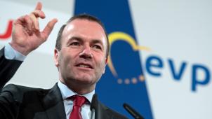 <p>Manfred Weber (CSU), Fraktionsvorsitzender der Europäischen Volkspartei (EVP) im Europäischen Parlament. │Bild: dpa</p>