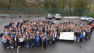 <p>379 Ministranten im Alter von 14 bis 18 Jahren und ihre 71 Begleiter werden am 8. April zu einer Pilgerreise nach Rom und Assisi aufbbrechen. Am Samstag kamen sie ein letztes Mal vor der Abfahrt zusammen, um sich kennenzulernen, aber auch um letzte Hinweise zu erhalten.</p>