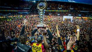 <p>Mit ihren mehr als 10.000 Fans feierte der KV Mechelen die Rückkehr in das Fußball-Oberhaus.</p>