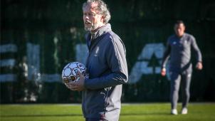 <p>Standard-Trainer kann wieder auf Moussa Djenepo zählen. Aber: Seine Mannschaft muss auf die schwache Leistung der Vorwoche reagieren.</p>