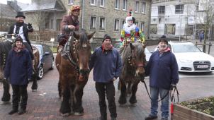 <p>Die Traditionsfiguren des St.Vither Straßenkarnevals: Den Ahlen, de Ahl on de Peijas.</p>