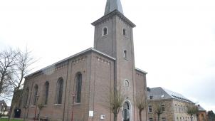 <p>Der allgemeine Zustand der Hergenrather Pfarrkirche ist gut. Dennoch müssen zahlreiche Reparaturarbeiten vorgenommen werden.</p>