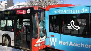 <p>420_0900_60446_Bus_VU.jpg</p>