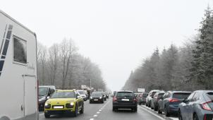 <p>Auf dem Hohen Venn staut es sich.</p>