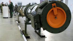 <p>Der neue russische Marschflugkörper vom Typ 9M729. Nach Auffassung der NATO sind diese Raketen in der Lage, in fast ganz Europa Hauptstädte und kritische zivile und militärische Infrastruktur mit geringer oder ohne Vorwarnzeit zu treffen.</p>
