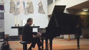 <p>Der belgische Pianist Johan Schmidt ist international erfolgreich.</p>