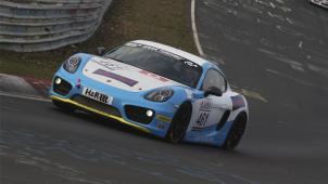 <p>VLN-Stammfahrer Franz-Josef Georges aus Rocherath-Krinkelt unterwegs im Porsche Cayman auf  der Nordschleife des Nürburgrings.</p>