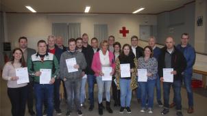 <p>29 Vereinsmitglieder aus der Gemeinde Büllingen ließen sich in die Bedienung eines Defibrillatoren einweisen.</p>