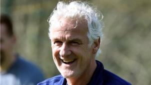<p>Hat - auch dank der Halbierung der Punkte - gut lachen: Anderlecht-Trainer Rutten.</p>