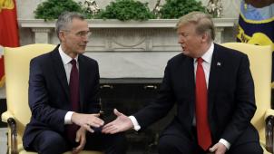 <p>Donald Trump (r.) beim Treffen mit NATO-Generalsekretär Jens Stoltenberg.</p>