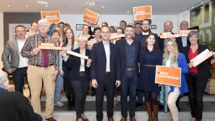 <p>Die Kandidaten der CSP für die anstehenden Gemeinschaftswahlen beim Gruppenfoto am Donnerstagabend im Eupener Pavillon.</p>
