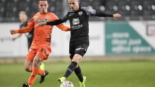 <p>Nils Schouterden (r.) spielt in den Play-off 2 auch um seine Zukunft.</p>